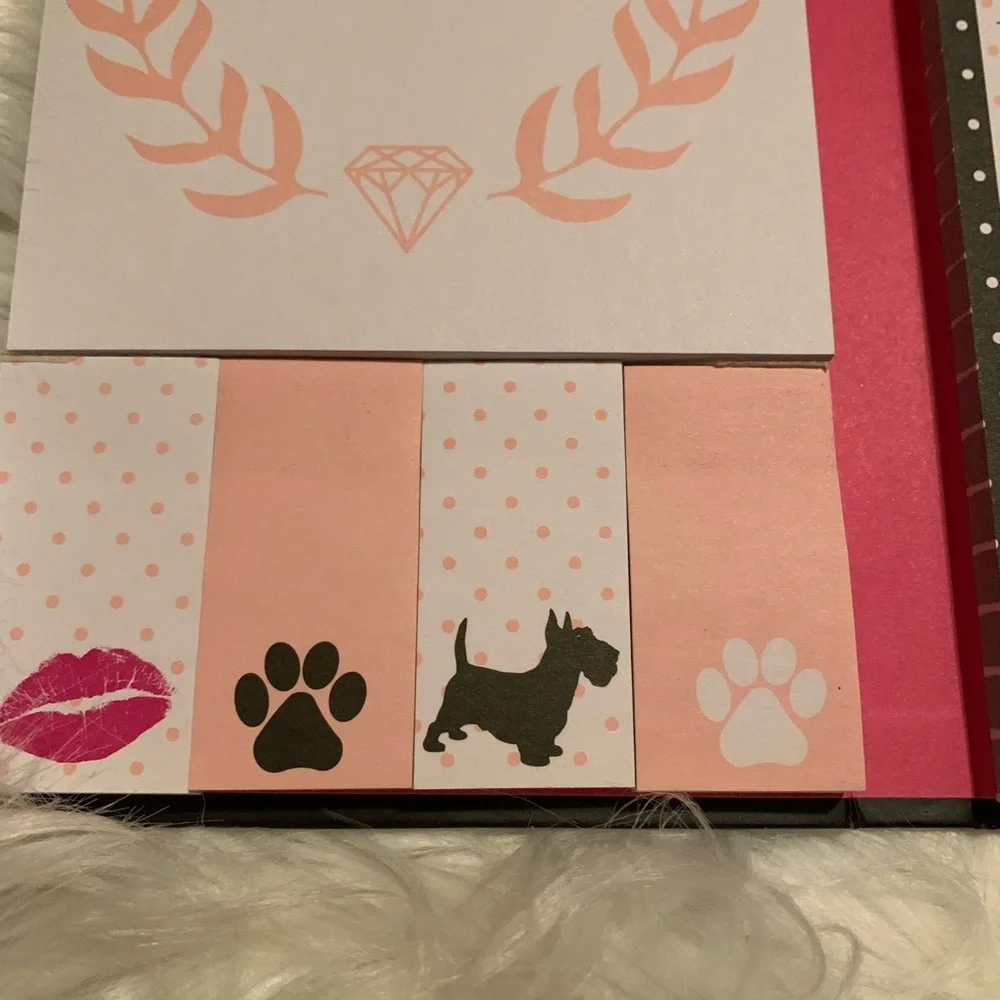 JUICY COUTURE trifold Scotty Dog print planner LNWOT